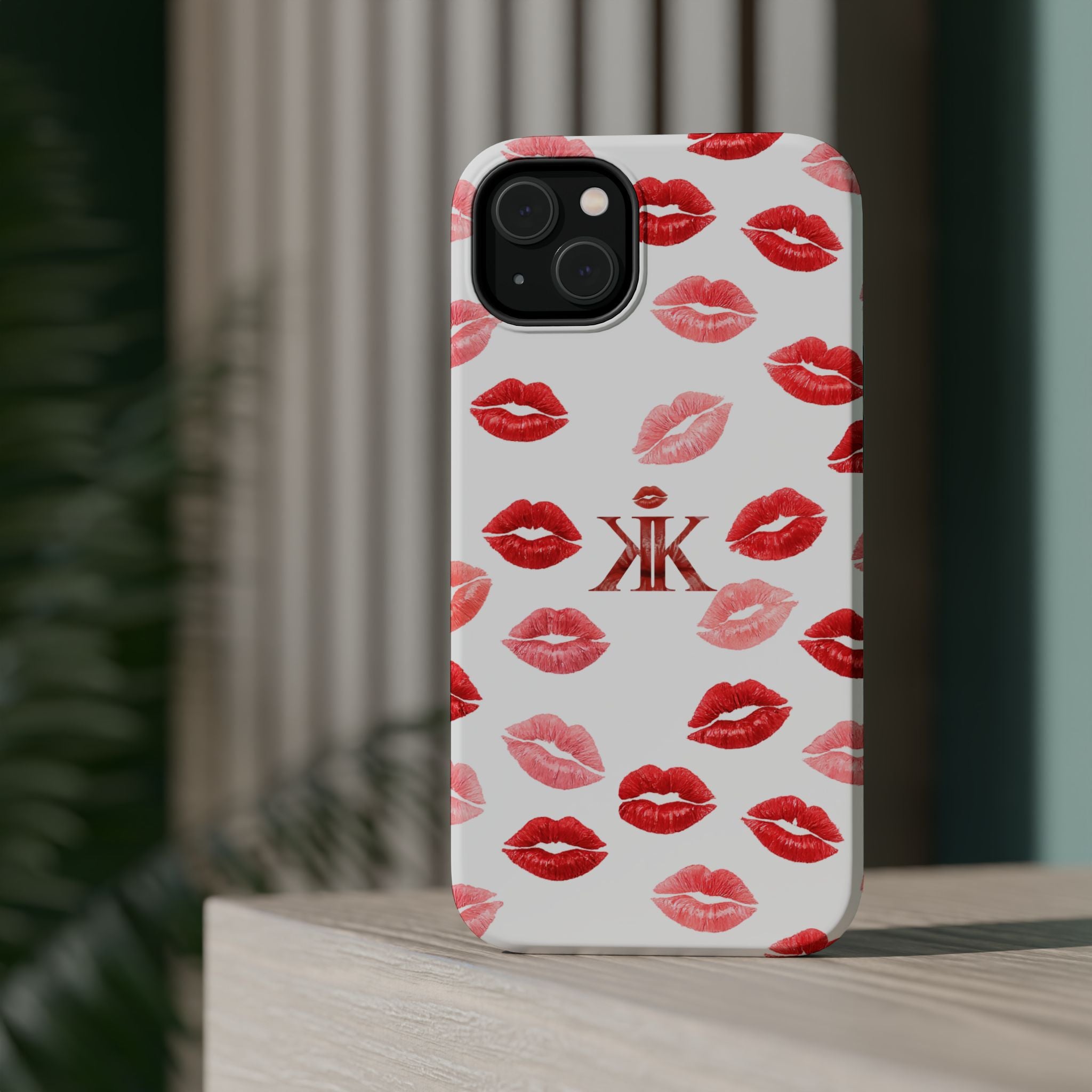 Psyche Collection White - Kiss Pattern Magnetic Impact Phone Case