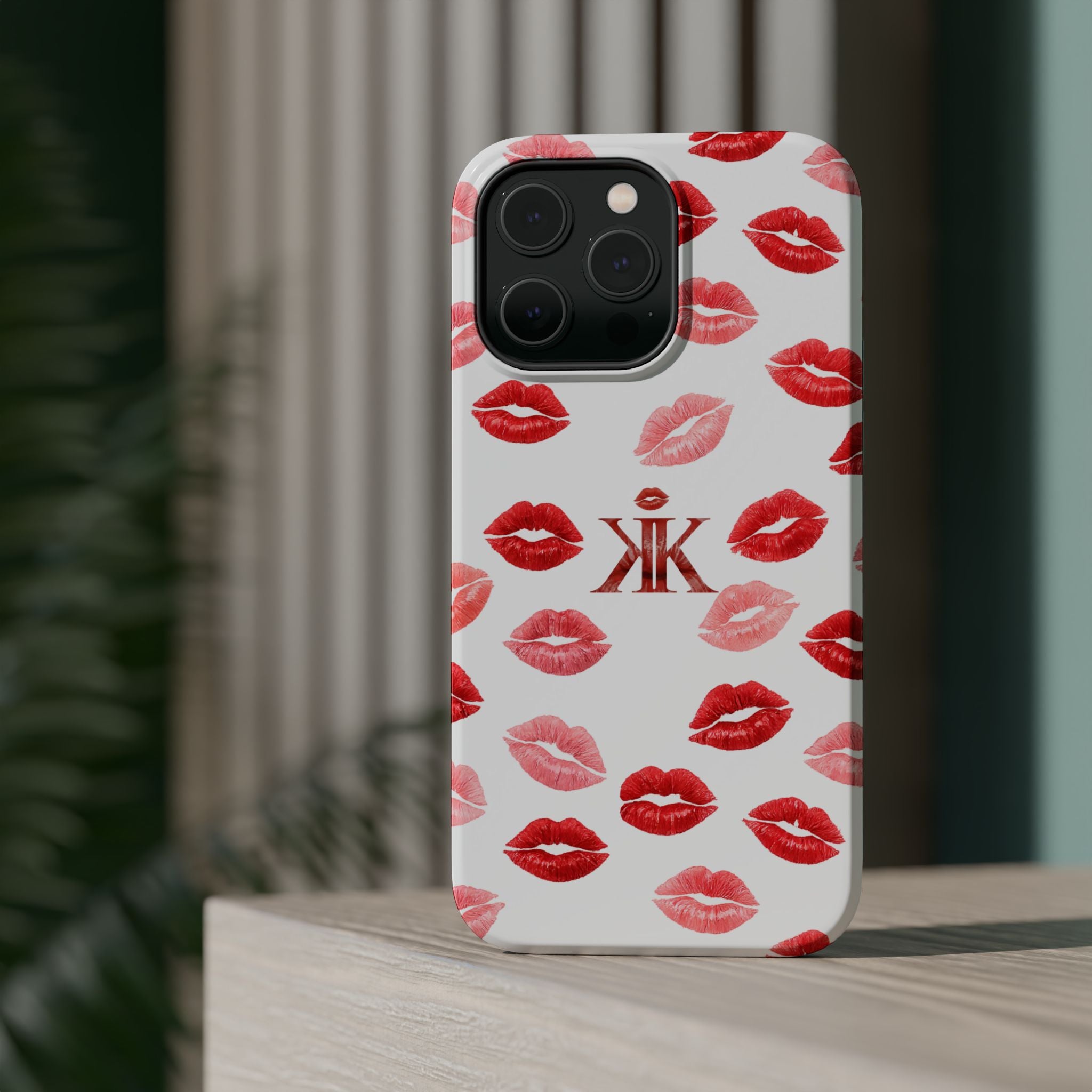 Psyche Collection White - Kiss Pattern Magnetic Impact Phone Case