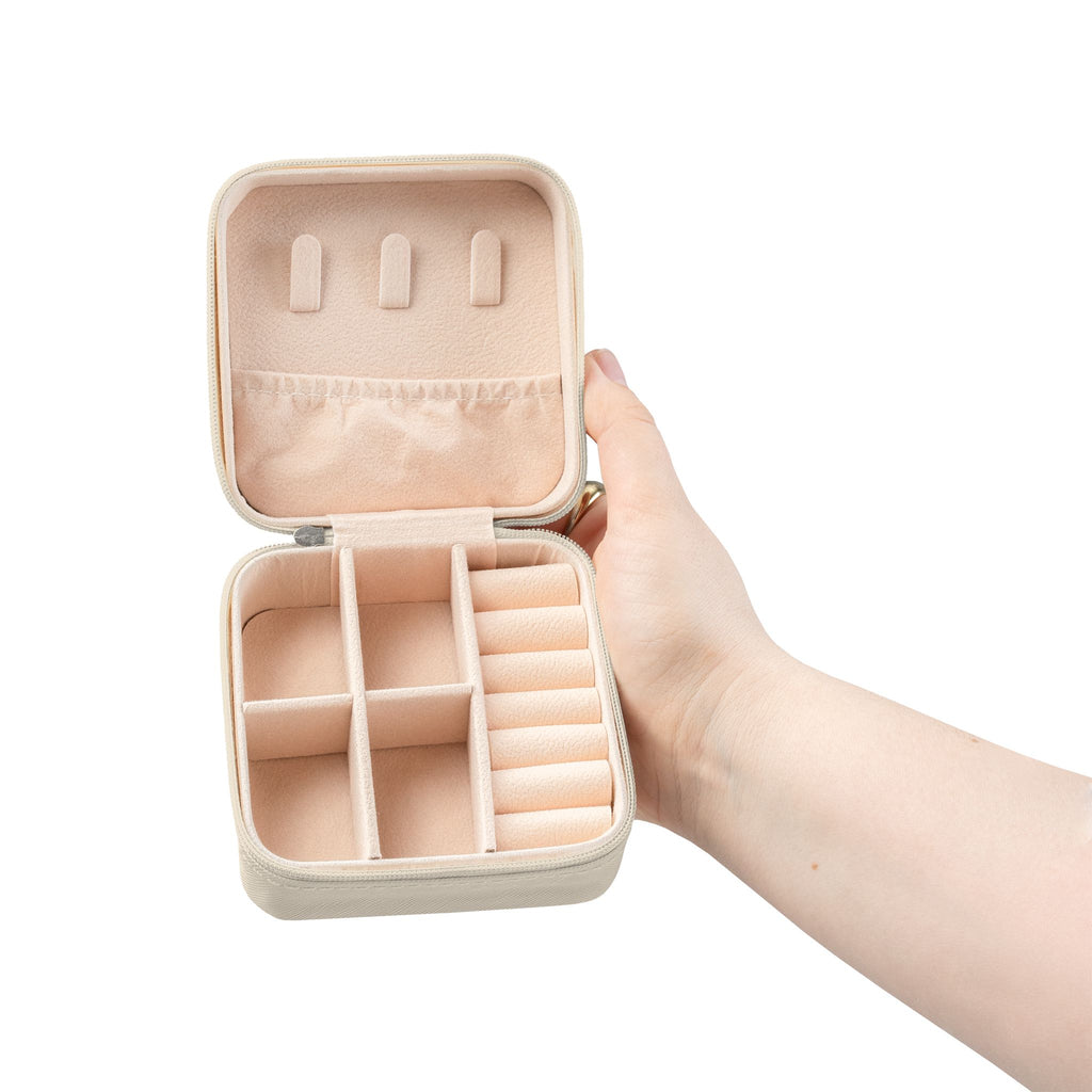 Compact Travel Jewelry Case — Portable Ring & Earring Organizer