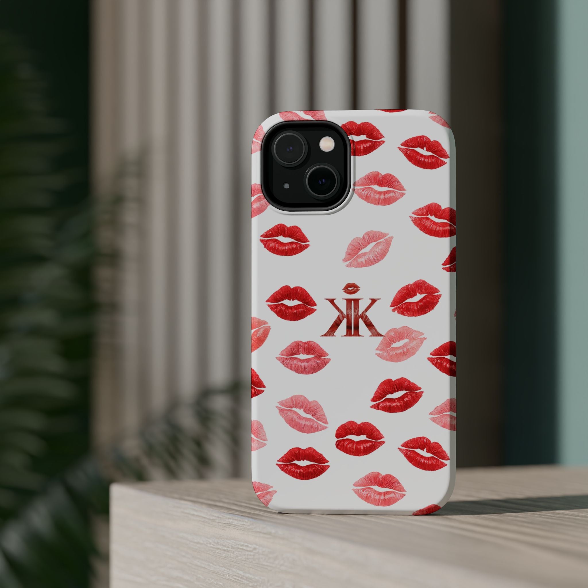 Psyche Collection White - Kiss Pattern Magnetic Impact Phone Case